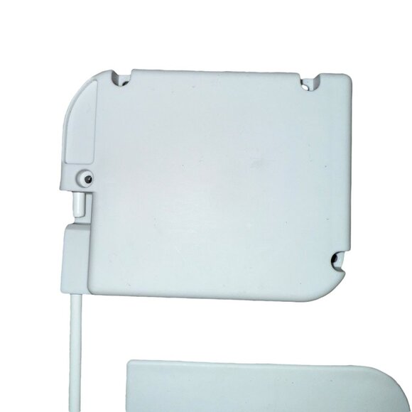 Diggs Revol White Ash Small Kennel Puppy Door Handle Dog Crate Replacement - Picture 2 of 7